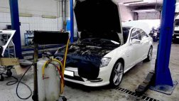 Качественное и квалифицированное обслуживание Mercedes в автосервисе АвтоКарат